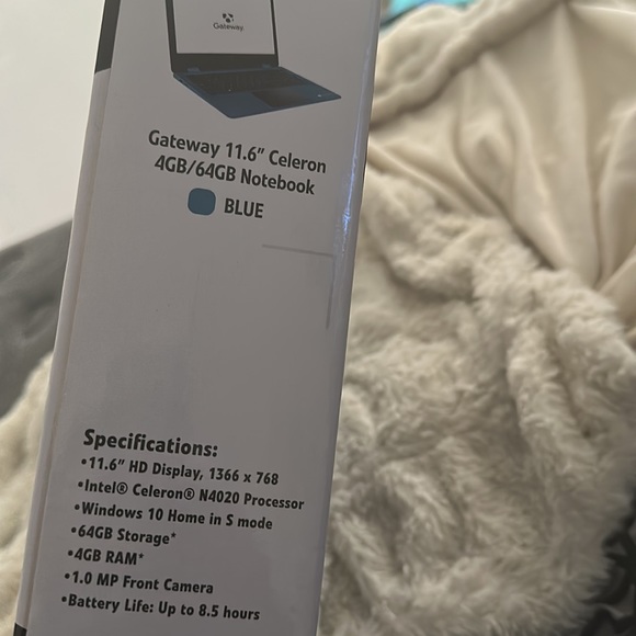 Gateway 11.6" Touchscreen 2-in-1sLaptop, IntelCeleron ProcessorN4020,4GBRAM,64GB - Picture 3 of 14